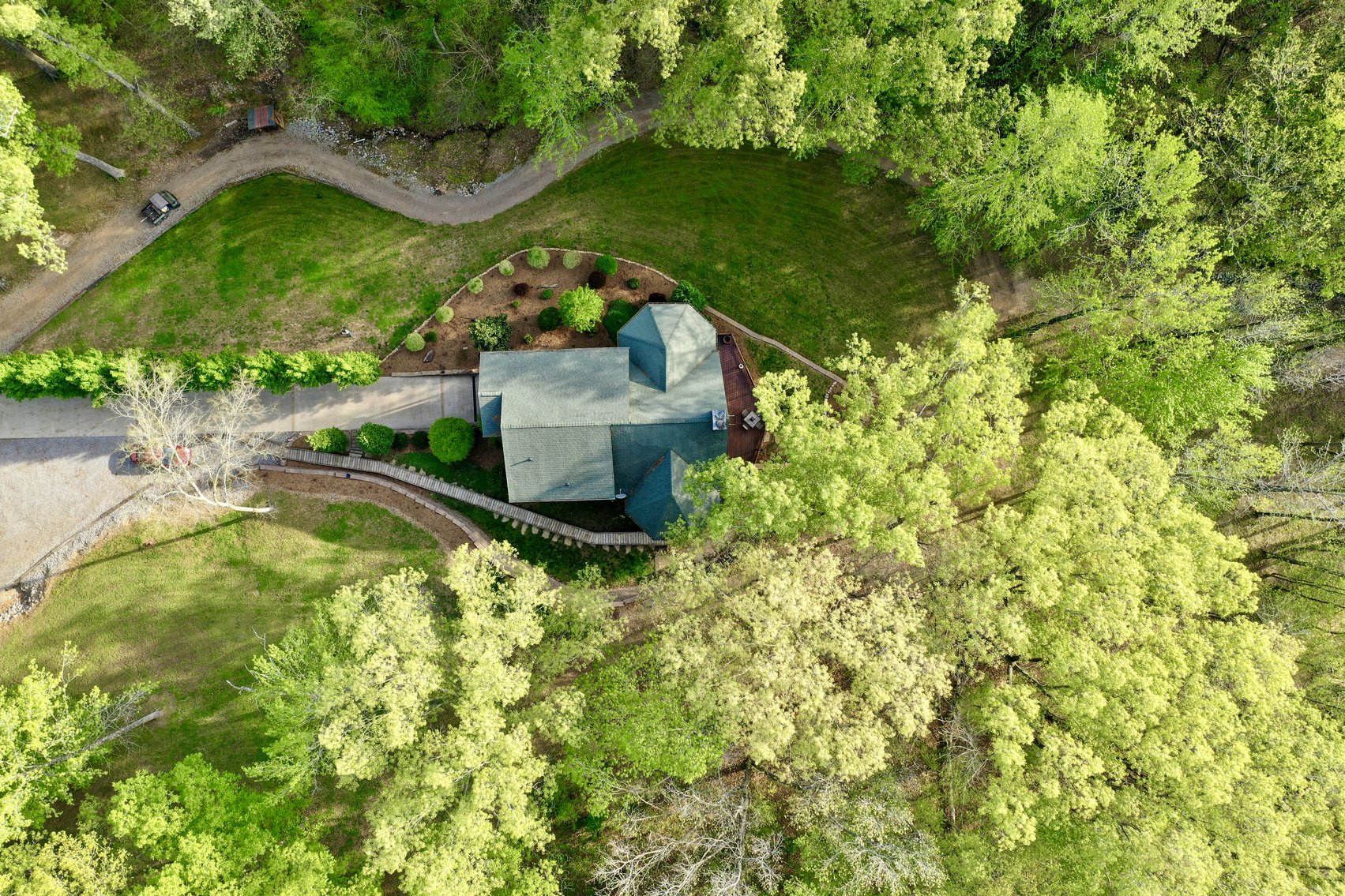 Image for Incredible Lake Barkley Main Channel, Waterfront, Log Home on 2.7+/- acres with a Private DOCK.