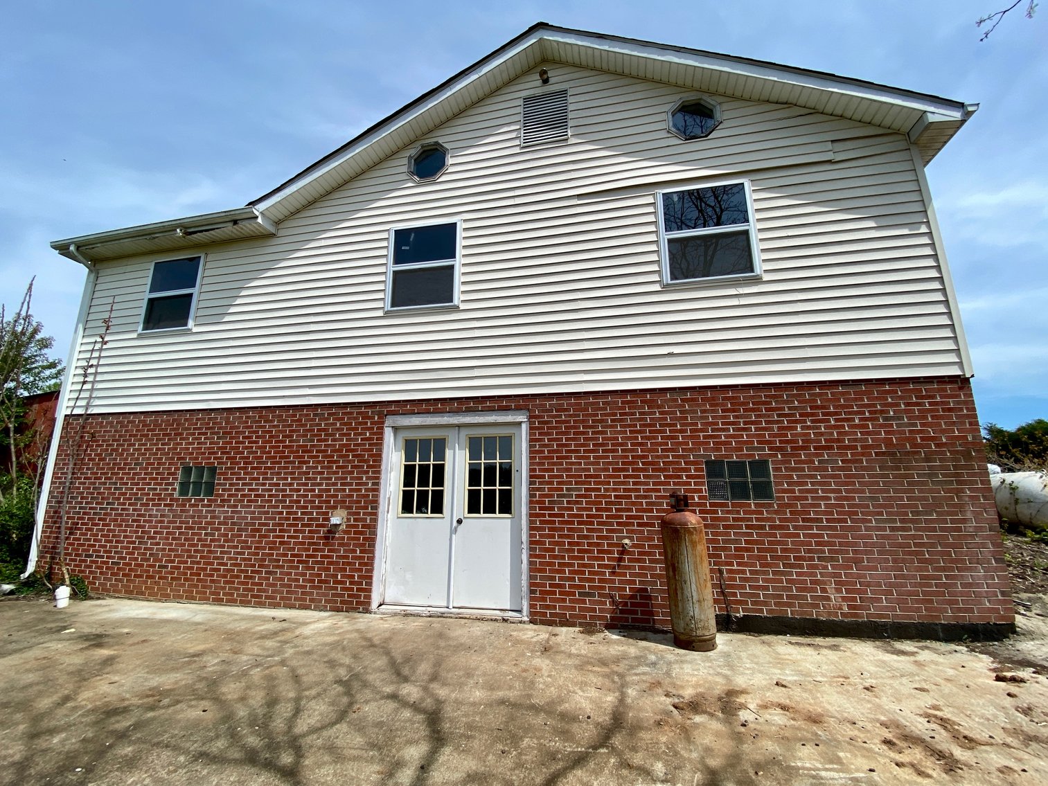 Image for 3 BR/3.5 BA Home on 21 +/- Acres w/Blue Ridge Mountain Views in Madison County, VA--SELLS to the HIGHEST BIDDER!!