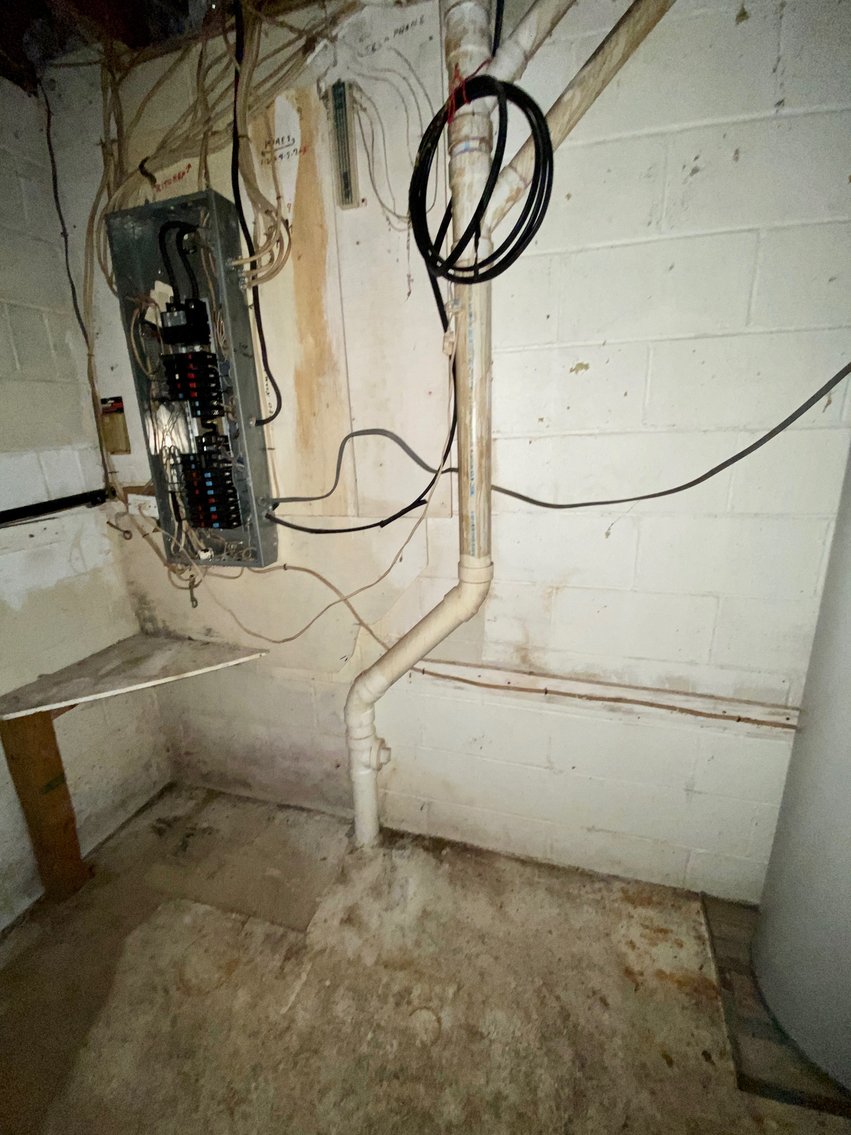 Image for 3 BR/3.5 BA Home on 21 +/- Acres w/Blue Ridge Mountain Views in Madison County, VA--SELLS to the HIGHEST BIDDER!!