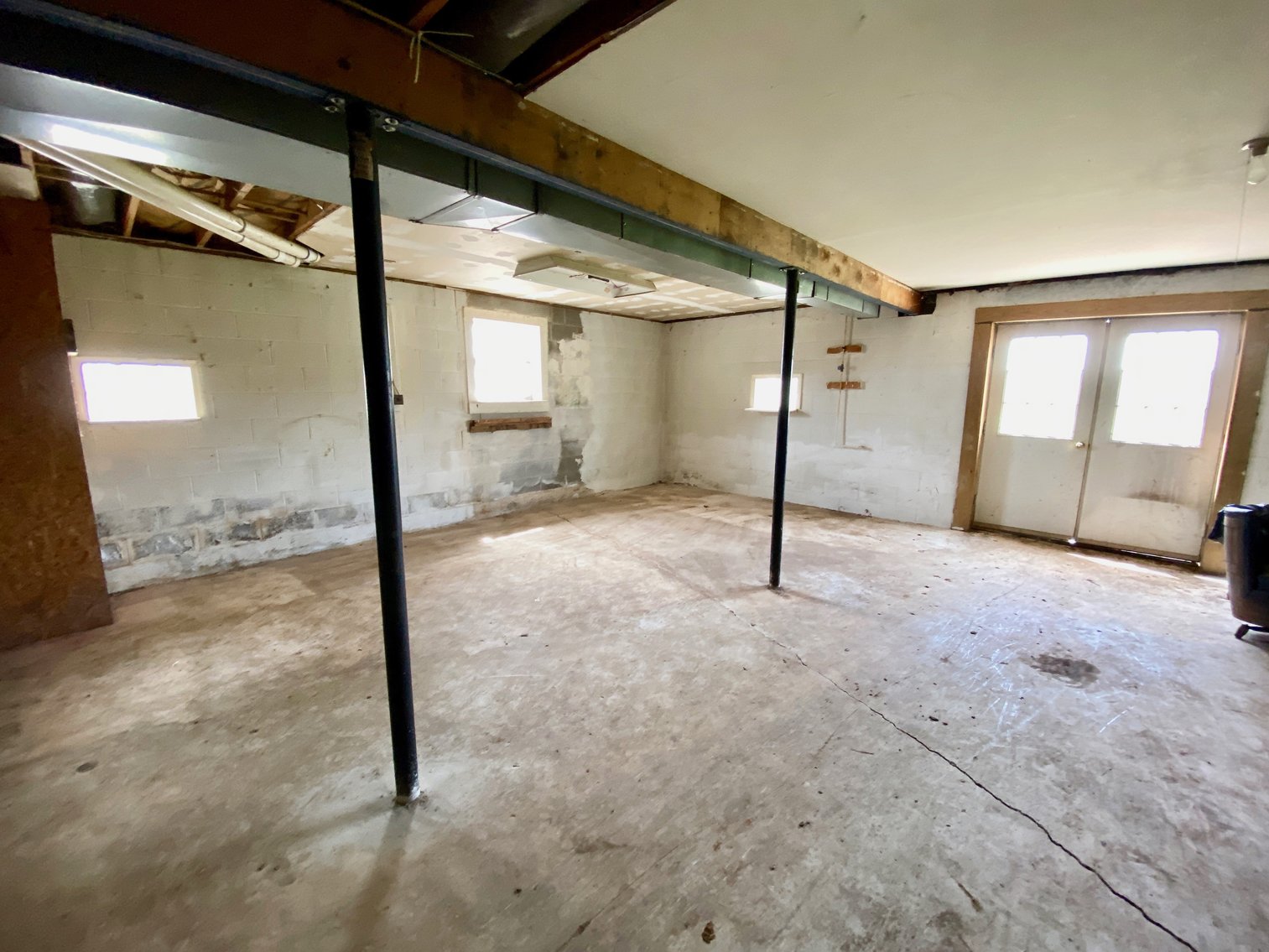 Image for 3 BR/3.5 BA Home on 21 +/- Acres w/Blue Ridge Mountain Views in Madison County, VA--SELLS to the HIGHEST BIDDER!!