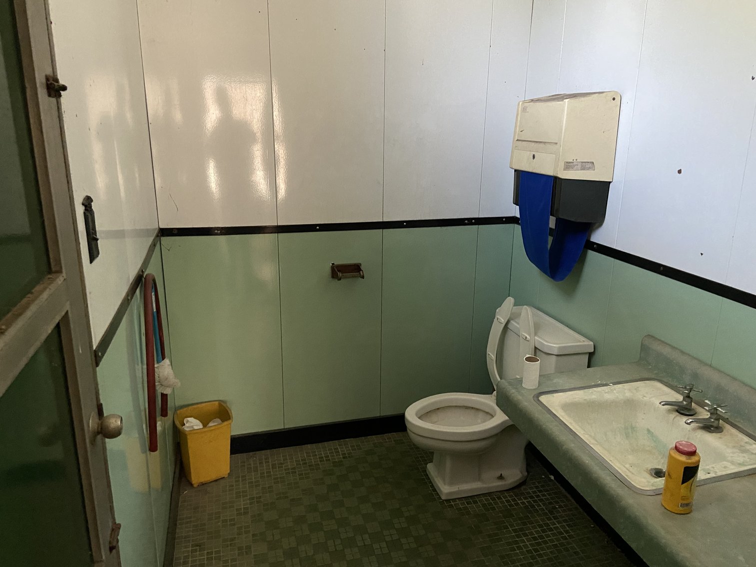 Image for 1800 Old Williamsburg Road