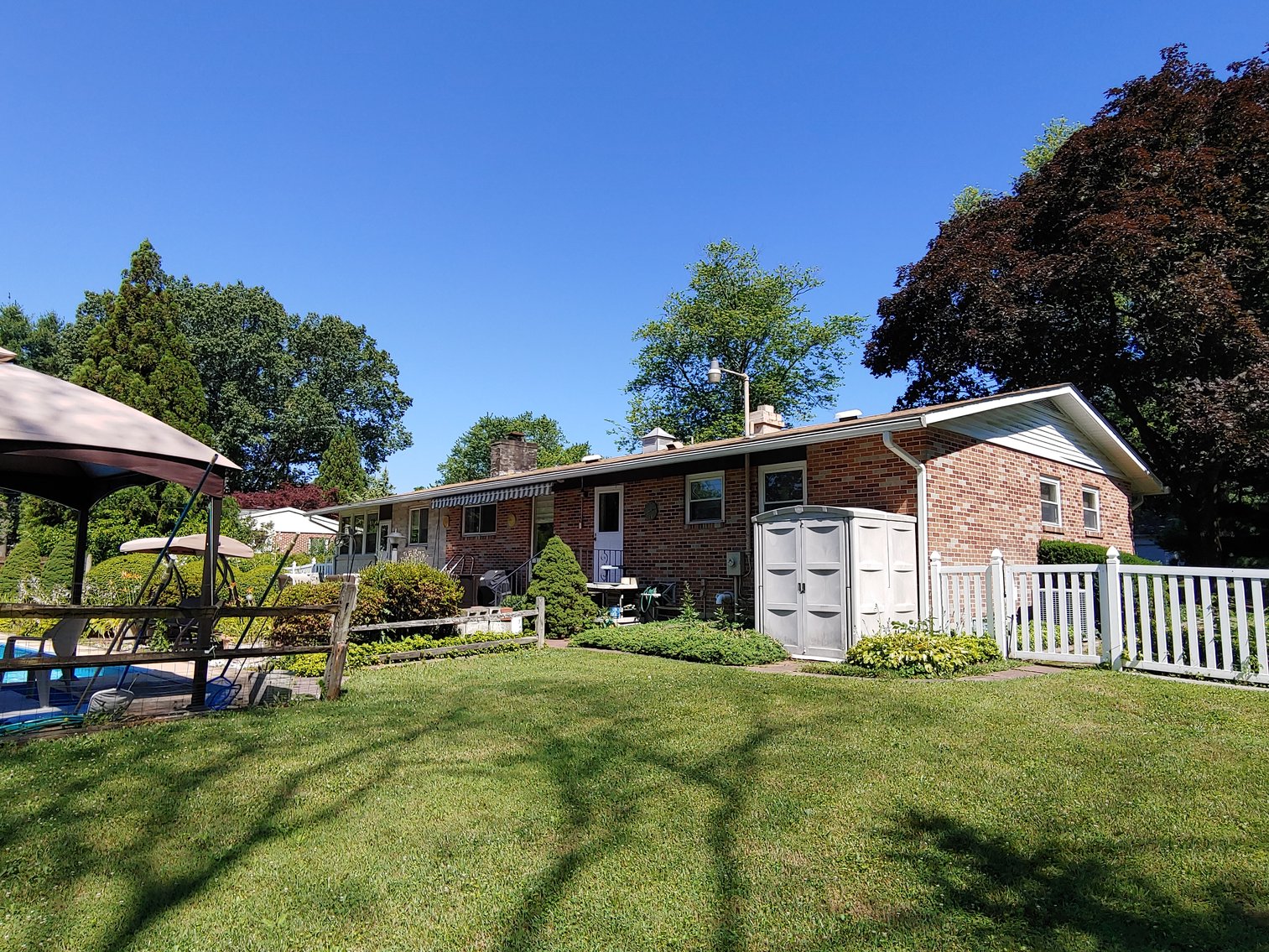 Image for 3 BR, 1½ BA BRICK RANCHER W/ ATTACHED GARAGE & INGROUND POOL