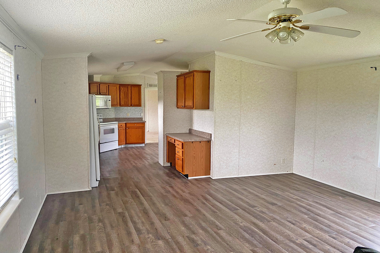 Image for PUBLIC AUCTION - SATURDAY, JUNE 12, 10:00 A.M.