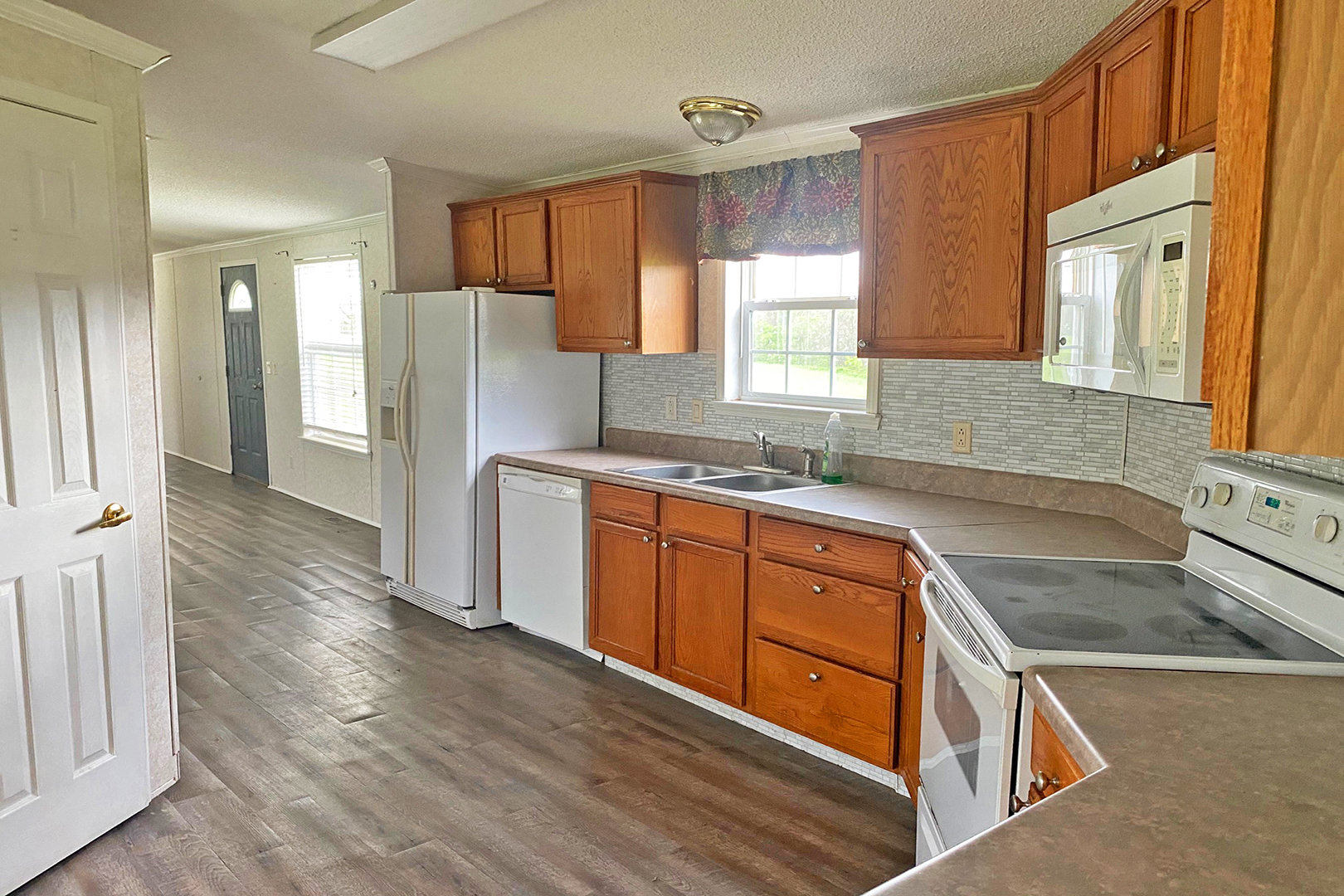 Image for PUBLIC AUCTION - SATURDAY, JUNE 12, 10:00 A.M.