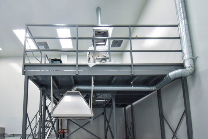 Image for ***SOLD *** MJK0570 4 x 10 Fitzpatrick Chilsonator System Roller Compactor with Mezzanine