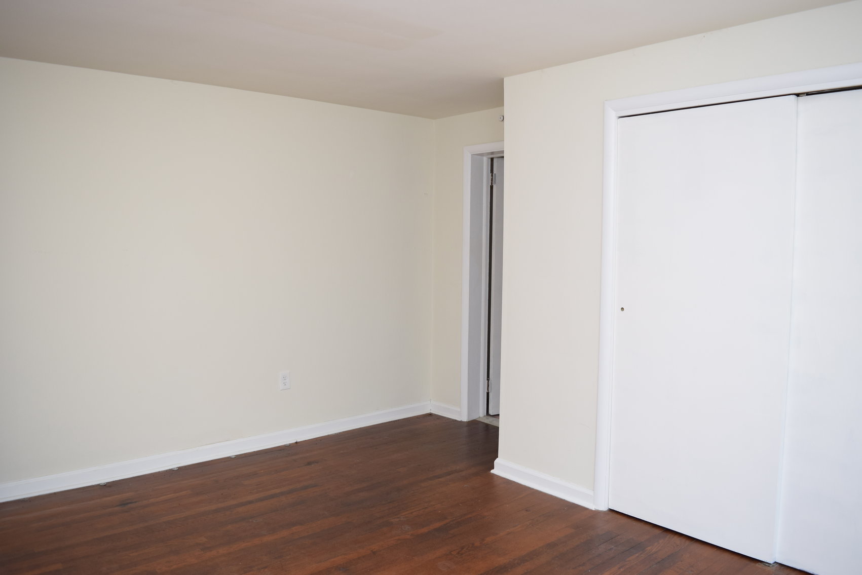 Image for SOLD! Multi-Parcel Real Estate | Tract 1: 6-Unit Apartment Building | 714 Maple St., Conshohocken, PA 19428 | July 22, 2021 at 4:00 PM