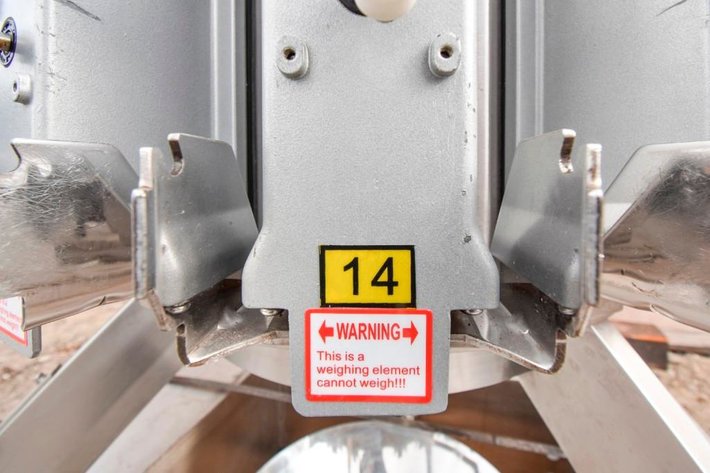 Image for ***SOLD*** MJK0573 14 Head Scale Incomplete