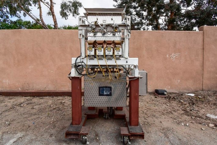 Image for MJK0574 Olmare Packing Company Vibratory Feed 4 Lane