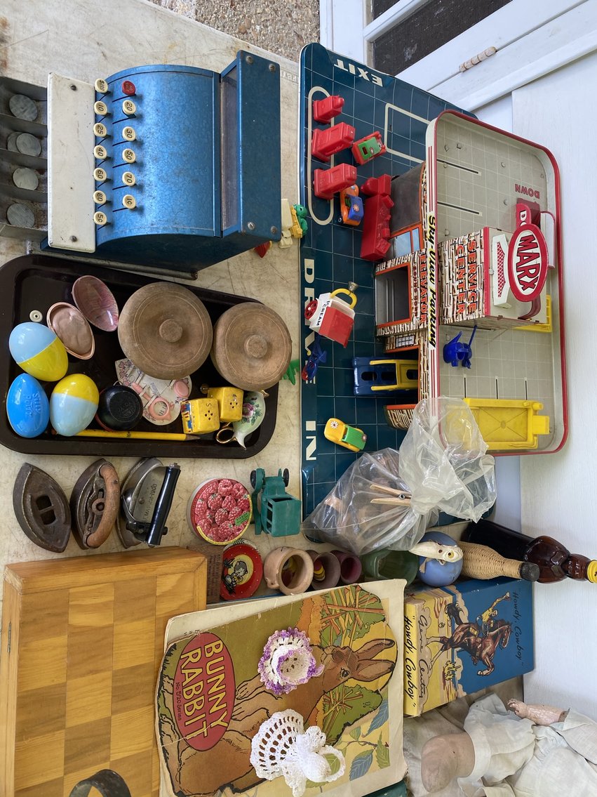 Image for PUBLIC AUCTION - FRIDAY, JUNE 4, 10 A.M.