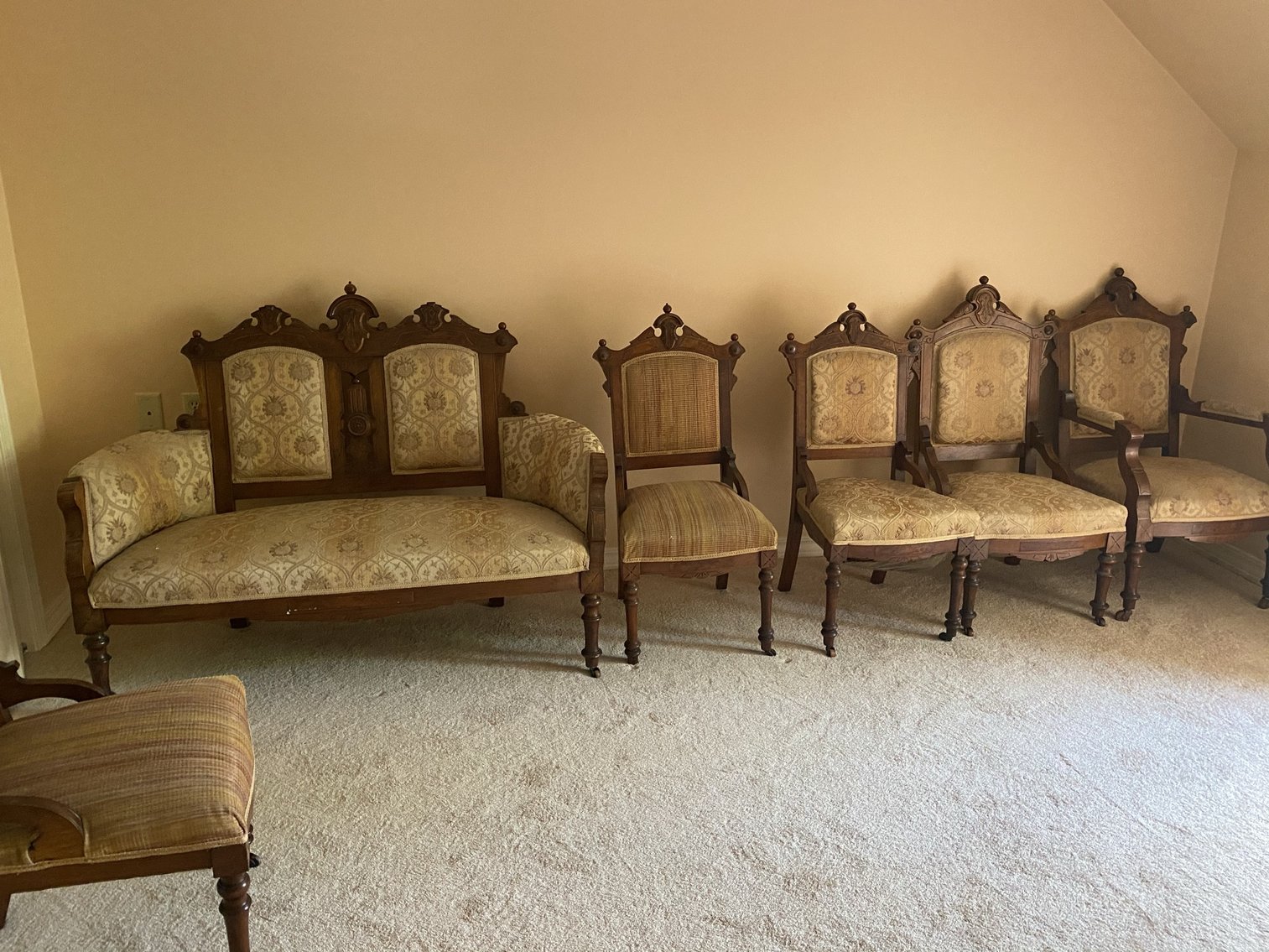 Image for PUBLIC AUCTION - FRIDAY, JUNE 4, 10 A.M.