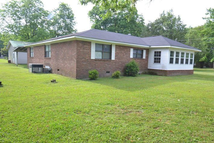 Image for Auction Weaver Road