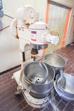 Image for ***SOLD***MJK0593 Hobart Dough Mixer