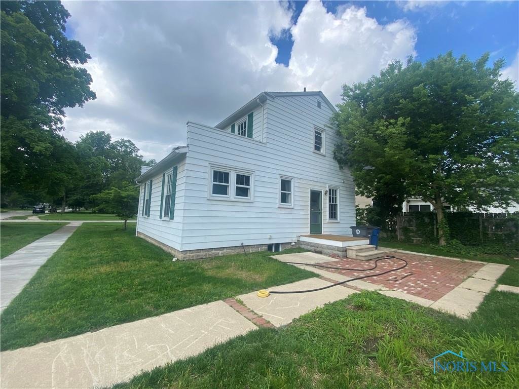 Image for MINIMUM BID AUCTION $149,000! 529 Hickory St.