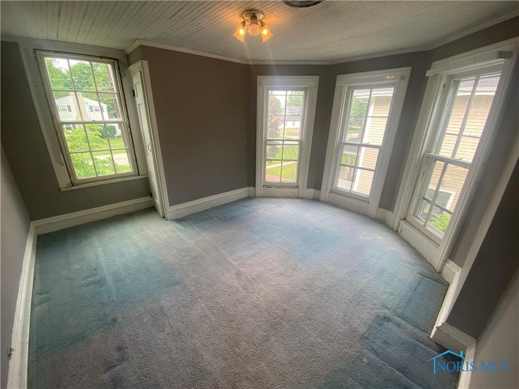 Image for MINIMUM BID AUCTION $149,000! 529 Hickory St.