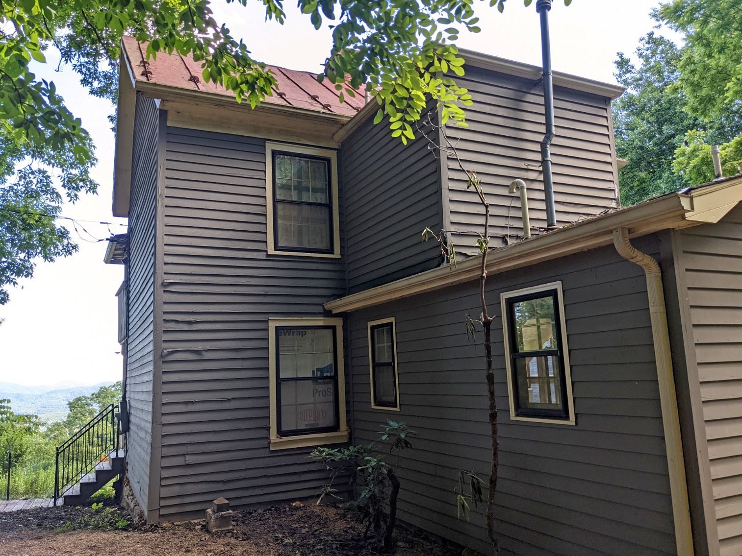 Image for Two Bedroom Home on 3.58 +/- Acres With Beautiful Views In Historic Afton VA