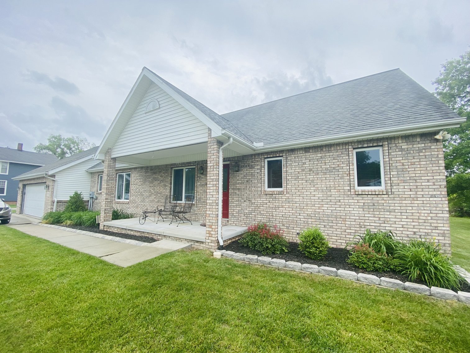 1905 Smith Road, Temperance, Michigan 48182