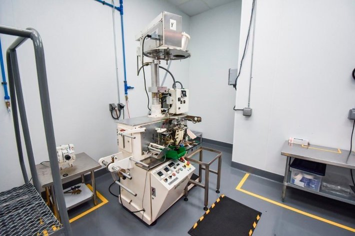 Image for ****SOLD**** MJK0620 Volpak S-90 With Image Liquid Filler