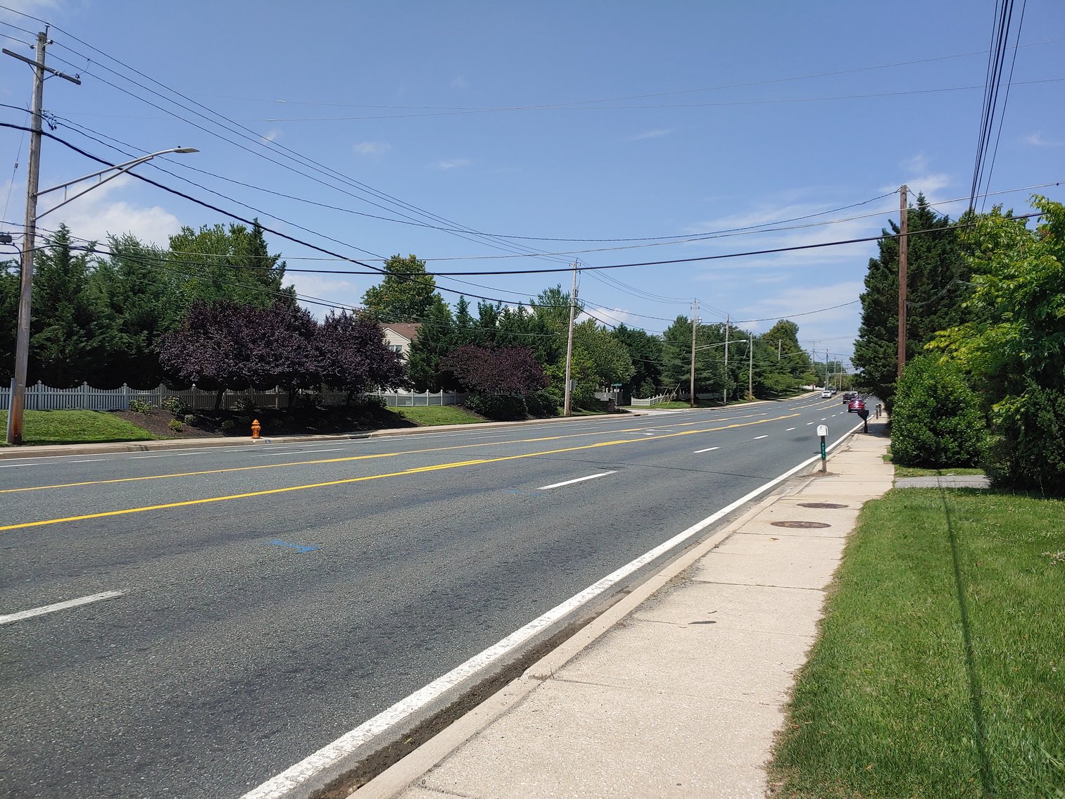 Image for 3 BR, 2 BA HOME W/ ATTACHED 2 CAR GARAGE MIXED RESIDENTIAL/OFFICE USE AREA