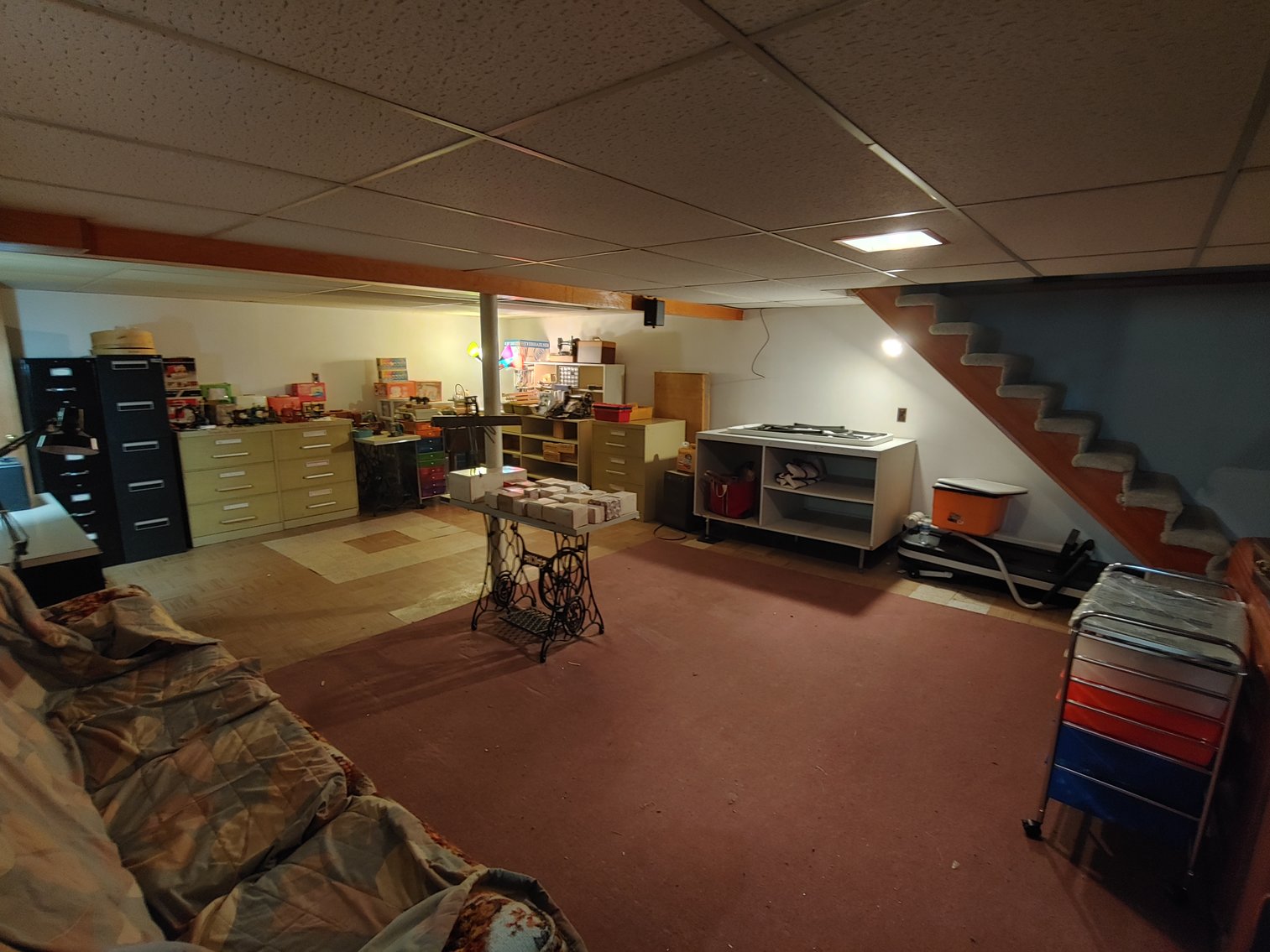 Image for 3 BR, 2 BA RANCH STYLE HOME ANTIQUE, MODERN & TOY SEWING MACHINES TONS OF CUSTOM & COSTUME JEWELRY LIKE NEW 2018 BUICK ENVISION LARGE TOY BEAR COLLECTION INCLUDING STEIFFS