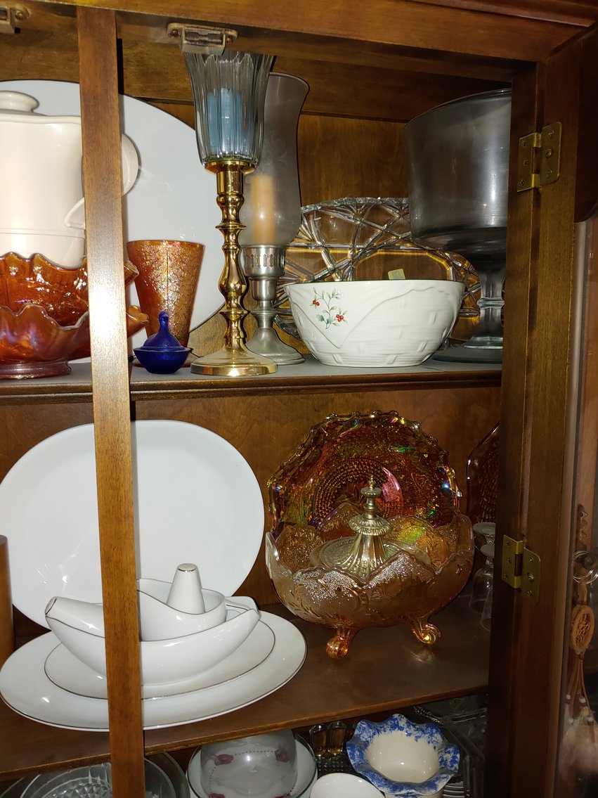 Image for 3 BR, 2 BA RANCH STYLE HOME ANTIQUE, MODERN & TOY SEWING MACHINES TONS OF CUSTOM & COSTUME JEWELRY LIKE NEW 2018 BUICK ENVISION LARGE TOY BEAR COLLECTION INCLUDING STEIFFS