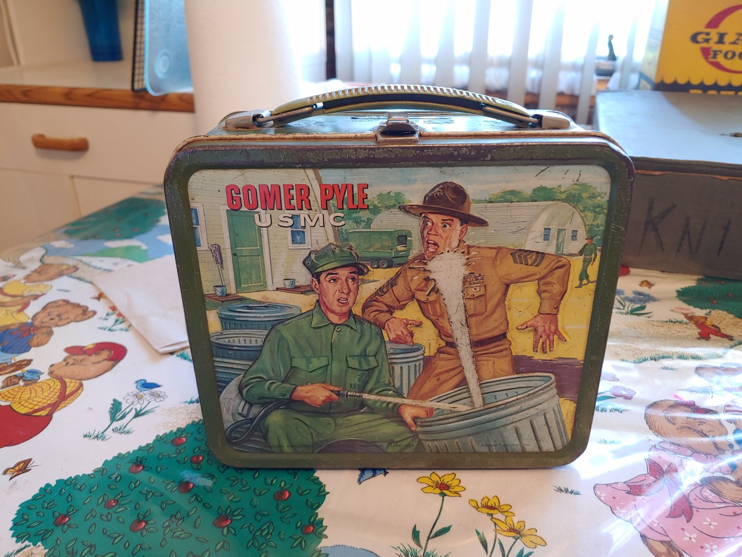 Image for 3 BR, 2 BA RANCH STYLE HOME ANTIQUE, MODERN & TOY SEWING MACHINES TONS OF CUSTOM & COSTUME JEWELRY LIKE NEW 2018 BUICK ENVISION LARGE TOY BEAR COLLECTION INCLUDING STEIFFS