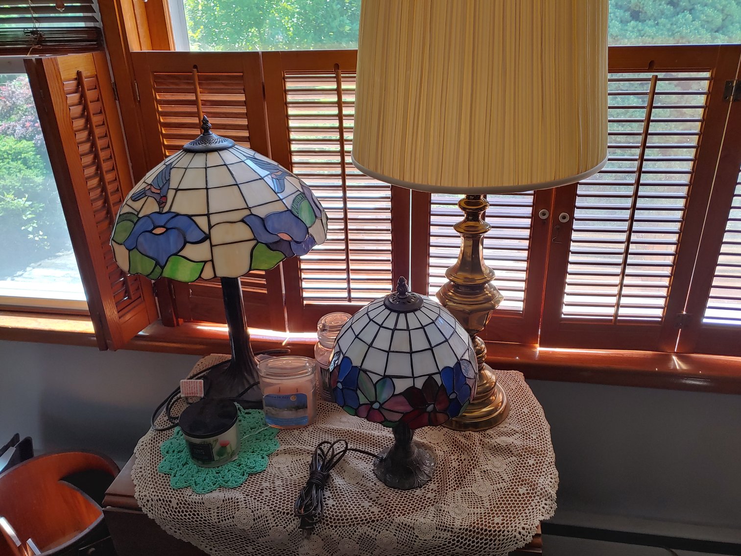 Image for 3 BR, 2 BA RANCH STYLE HOME ANTIQUE, MODERN & TOY SEWING MACHINES TONS OF CUSTOM & COSTUME JEWELRY LIKE NEW 2018 BUICK ENVISION LARGE TOY BEAR COLLECTION INCLUDING STEIFFS