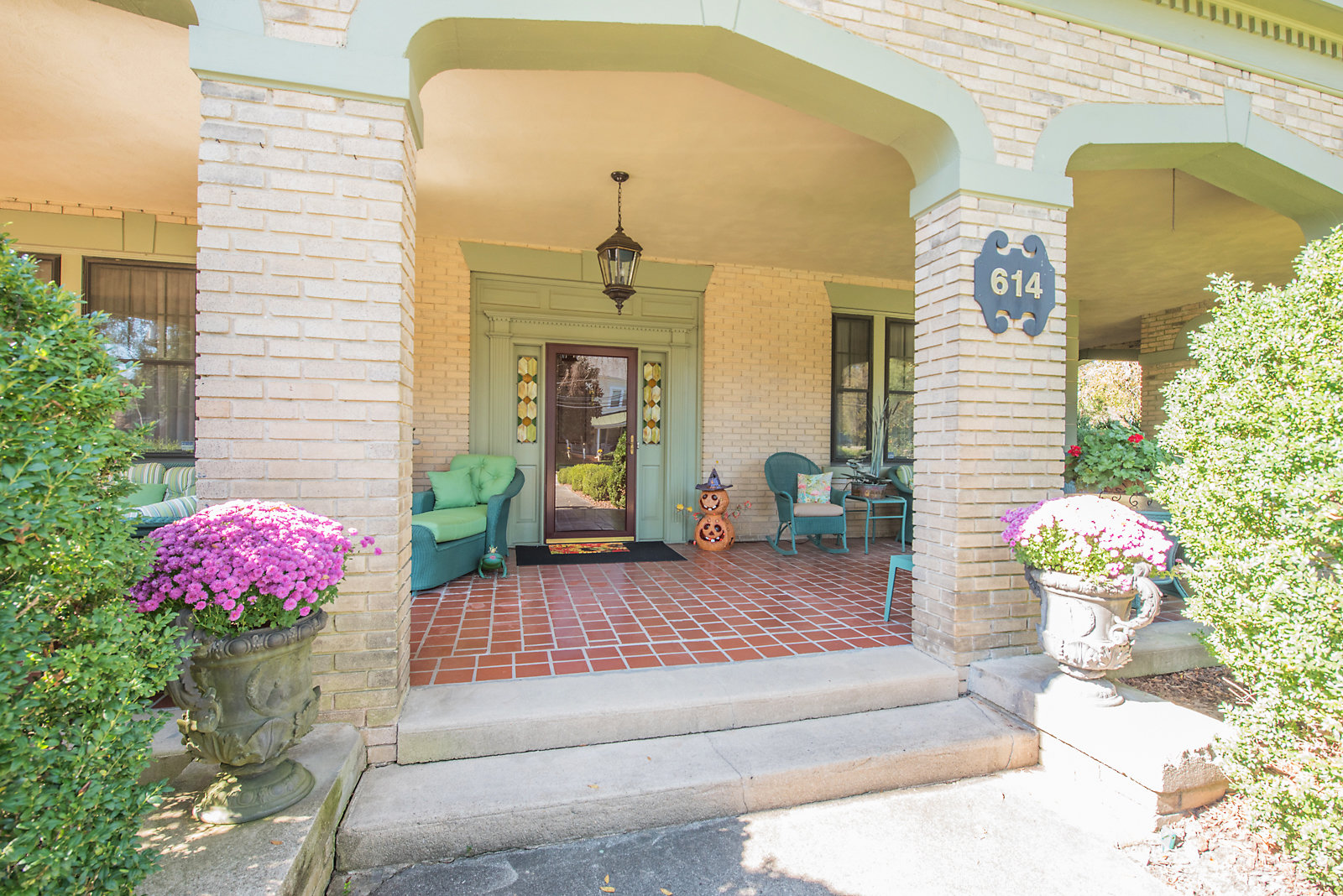 Image for Majestic 5 BR/4.5 BA Home on 1+ Acres w/Large Detached Garage/Shop in Downtown Blackstone, VA