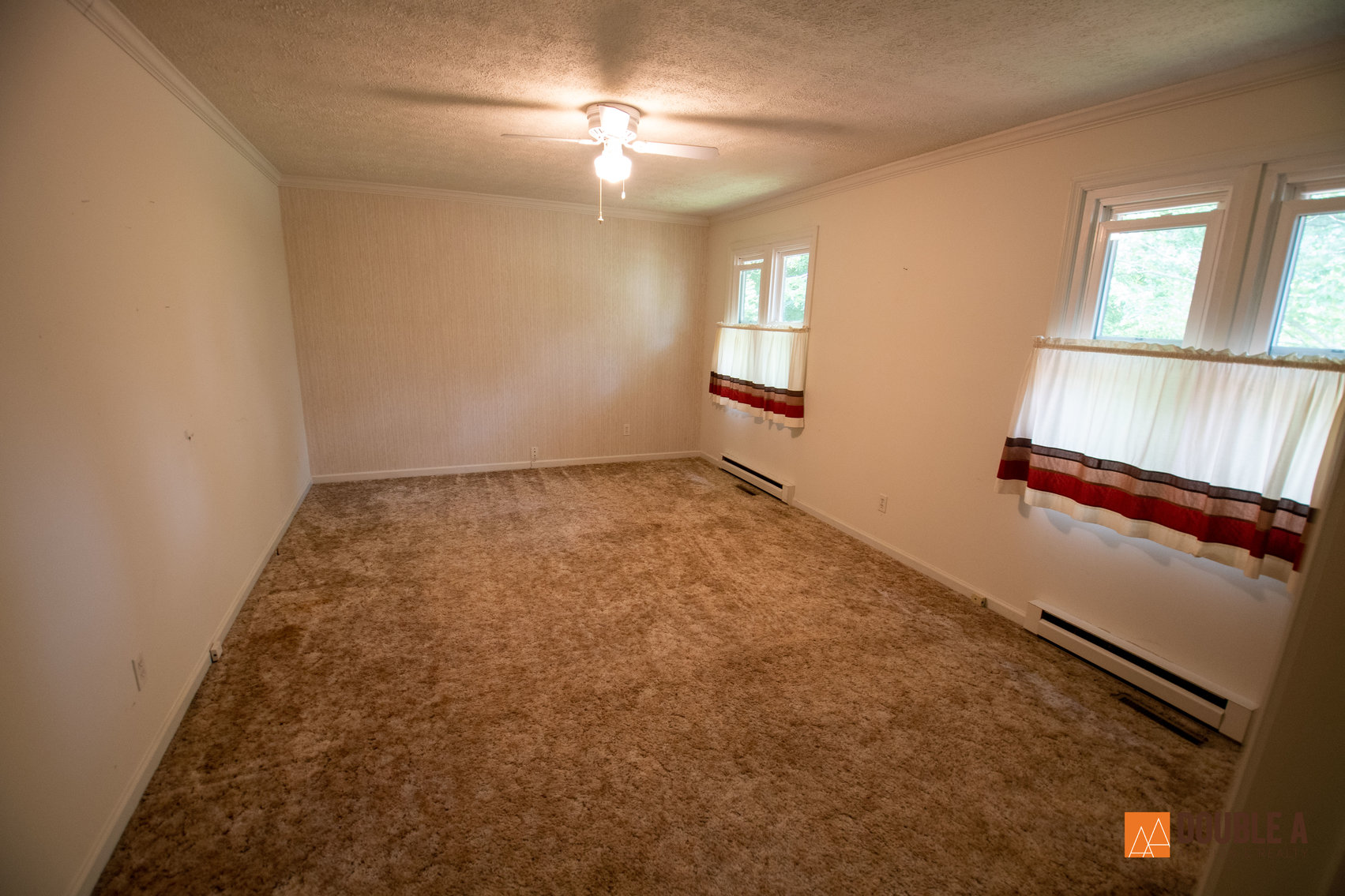 Image for 904 Horseshoe Lane