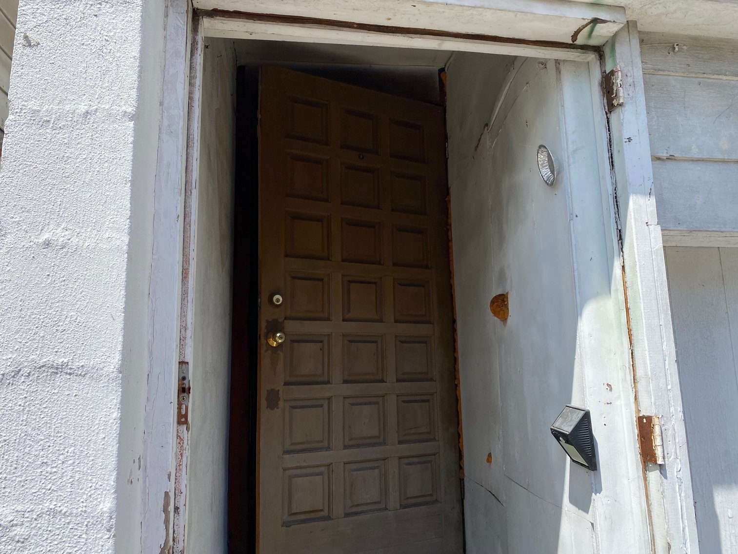 Image for SOLD $29,426 - 2-Unit Apartment Building Selling to the Highest Bidder