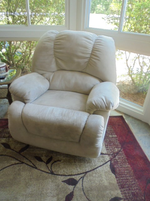 Image for PUBLIC ESTATE AUCTION ((LIVING)