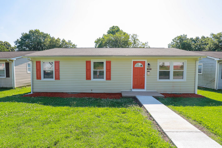 Image for Rancher Home on 0.15 Acres | 1510 Overlook St., Richmond, VA 23224 | 940 SF | 3 BR/1BA | Under Contract!