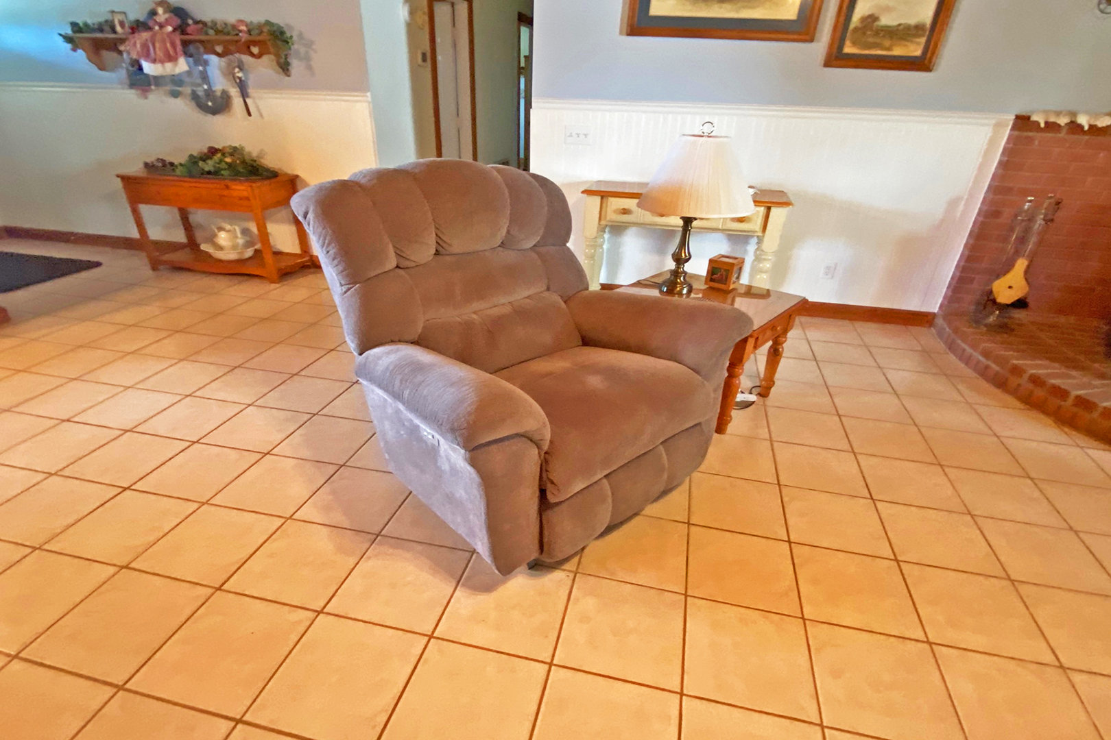 Image for PUBLIC AUCTION - SATURDAY, JULY 17, 10:00 A.M.