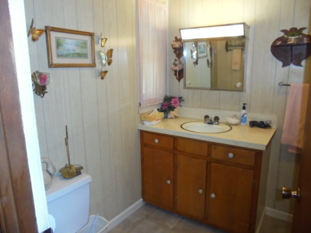 Image for REAL ESTATE (UNDER CONTRACT) & ESTATE PERSONAL PROPERTY AUCTION