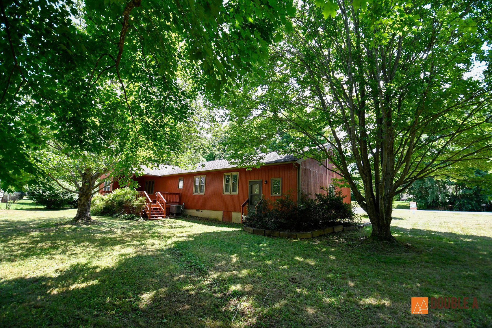 Image for 904 Horseshoe Lane