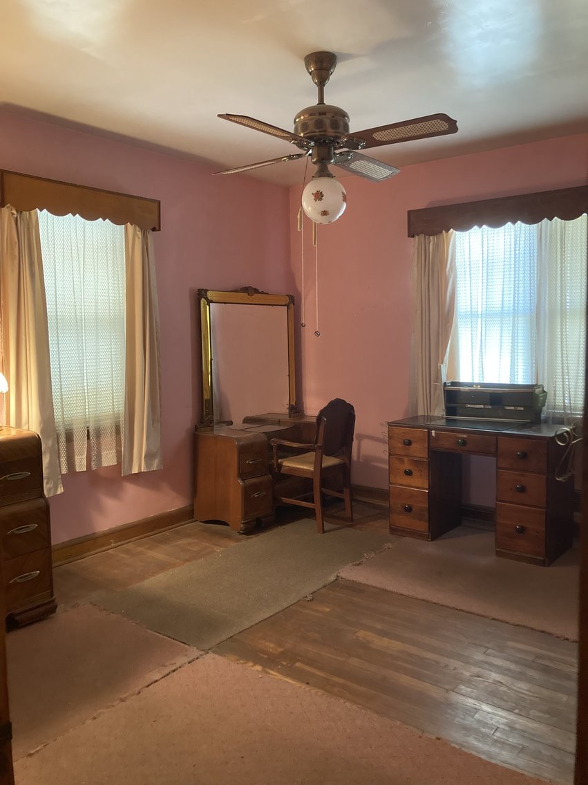 Image for 4 BR, 2½ BA BRICK FRONT CAPE COD W/ 1 CAR DETACHED GARAGE AND SHED