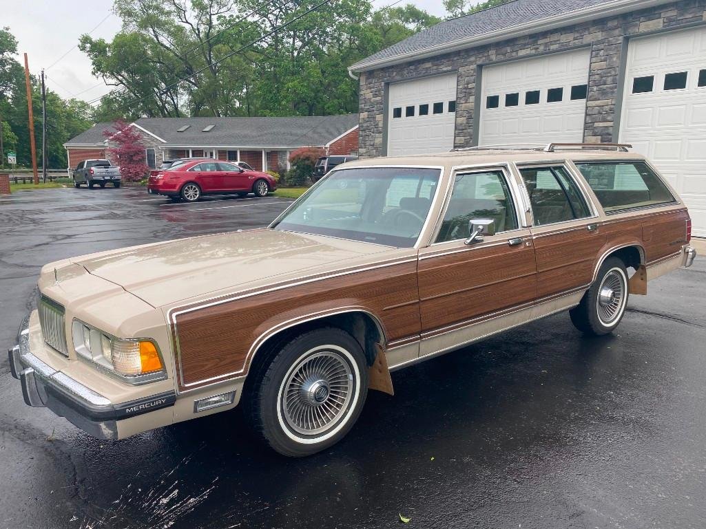 Image for 1990 Mercury Marquis Station Wagon