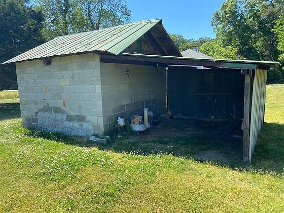 Image for Chesterfield Residential Renovation/Redevelopment Opportunity - 1 BR / 1 BA Single Family Home – 1 AC Lot Near Pocahontas State Park & Lake Chesdin – 9707 Cattail Rd., Chesterfield, VA 23838