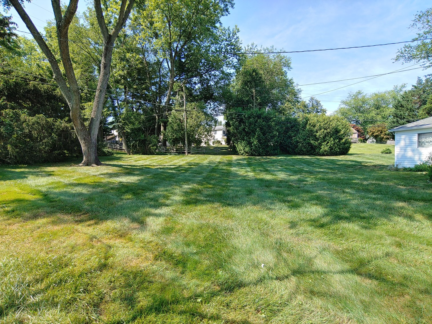 Image for 5 BR, 3.5 BA BRICK & VINYL SIDED COLONIAL W/ ATT. GARAGE & IN-LAW SUITE END OF COURT LOCATION ON 0.39+/- ACRES