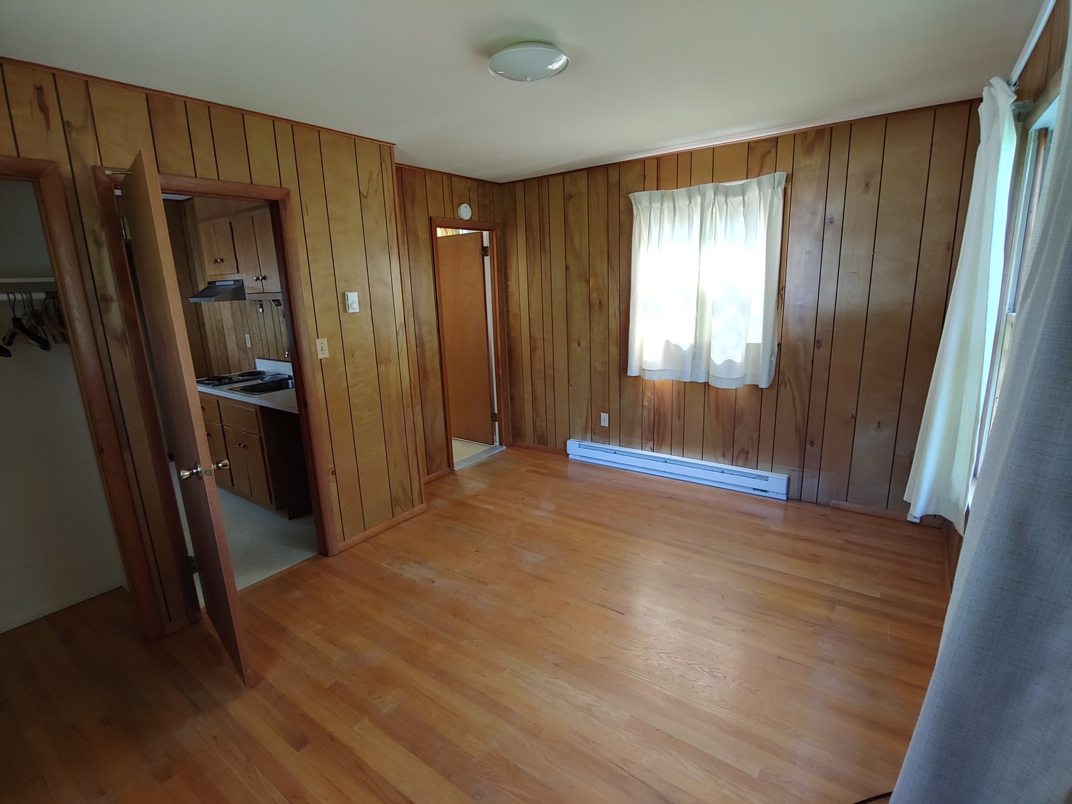 Image for 5 BR, 3.5 BA BRICK & VINYL SIDED COLONIAL W/ ATT. GARAGE & IN-LAW SUITE END OF COURT LOCATION ON 0.39+/- ACRES