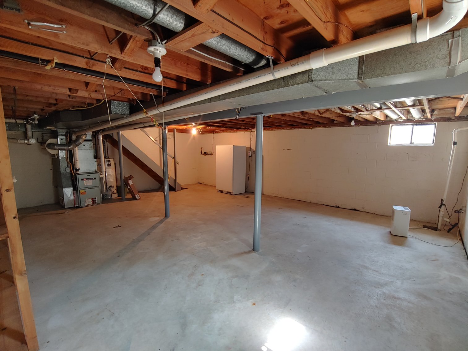 Image for 5 BR, 3.5 BA BRICK & VINYL SIDED COLONIAL W/ ATT. GARAGE & IN-LAW SUITE END OF COURT LOCATION ON 0.39+/- ACRES