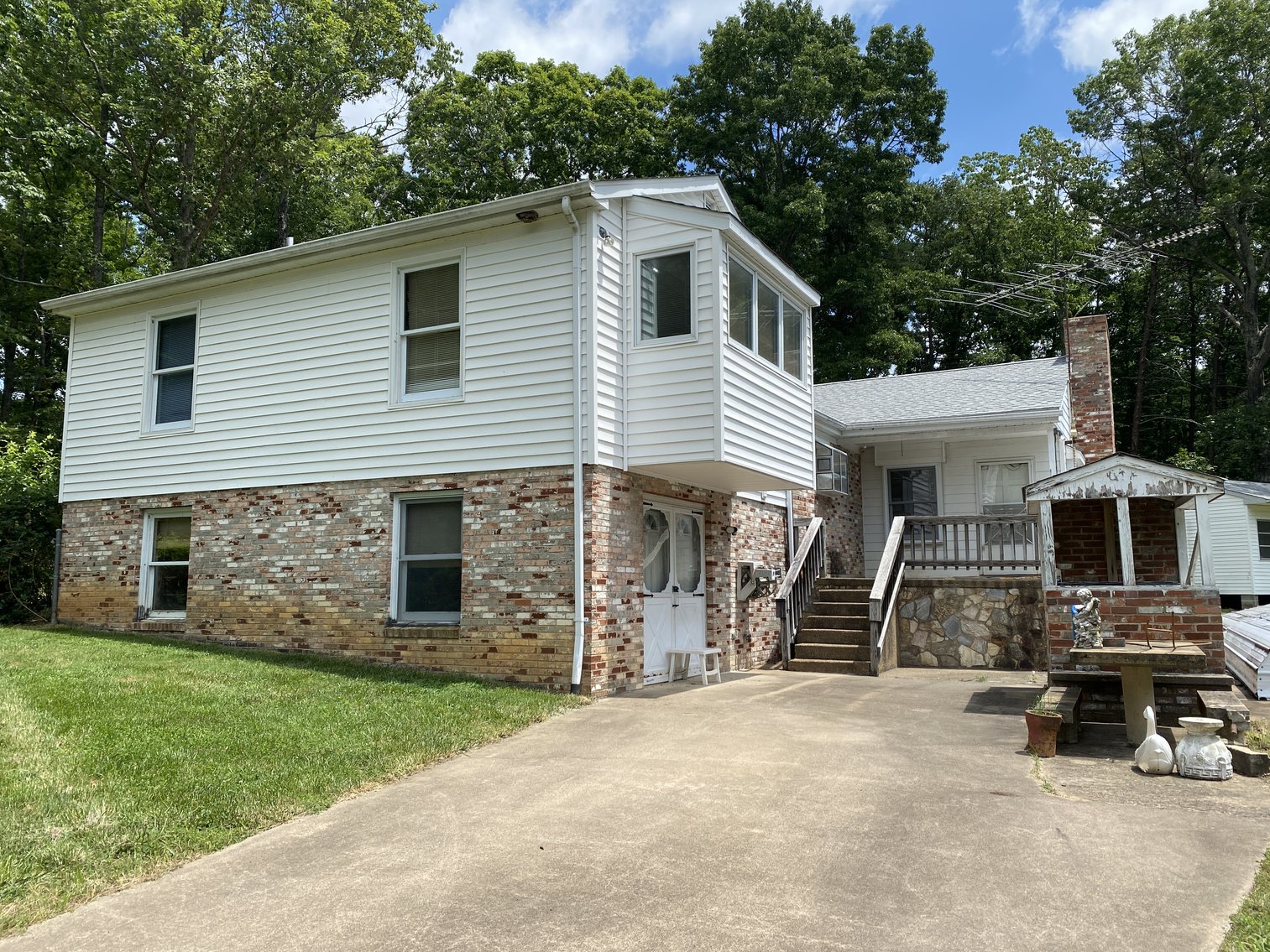 Image for 4 BR/4 BA Home on 29.1 +/- Acres in Orange County, VA--SELLS to the HIGHEST BIDDER!!