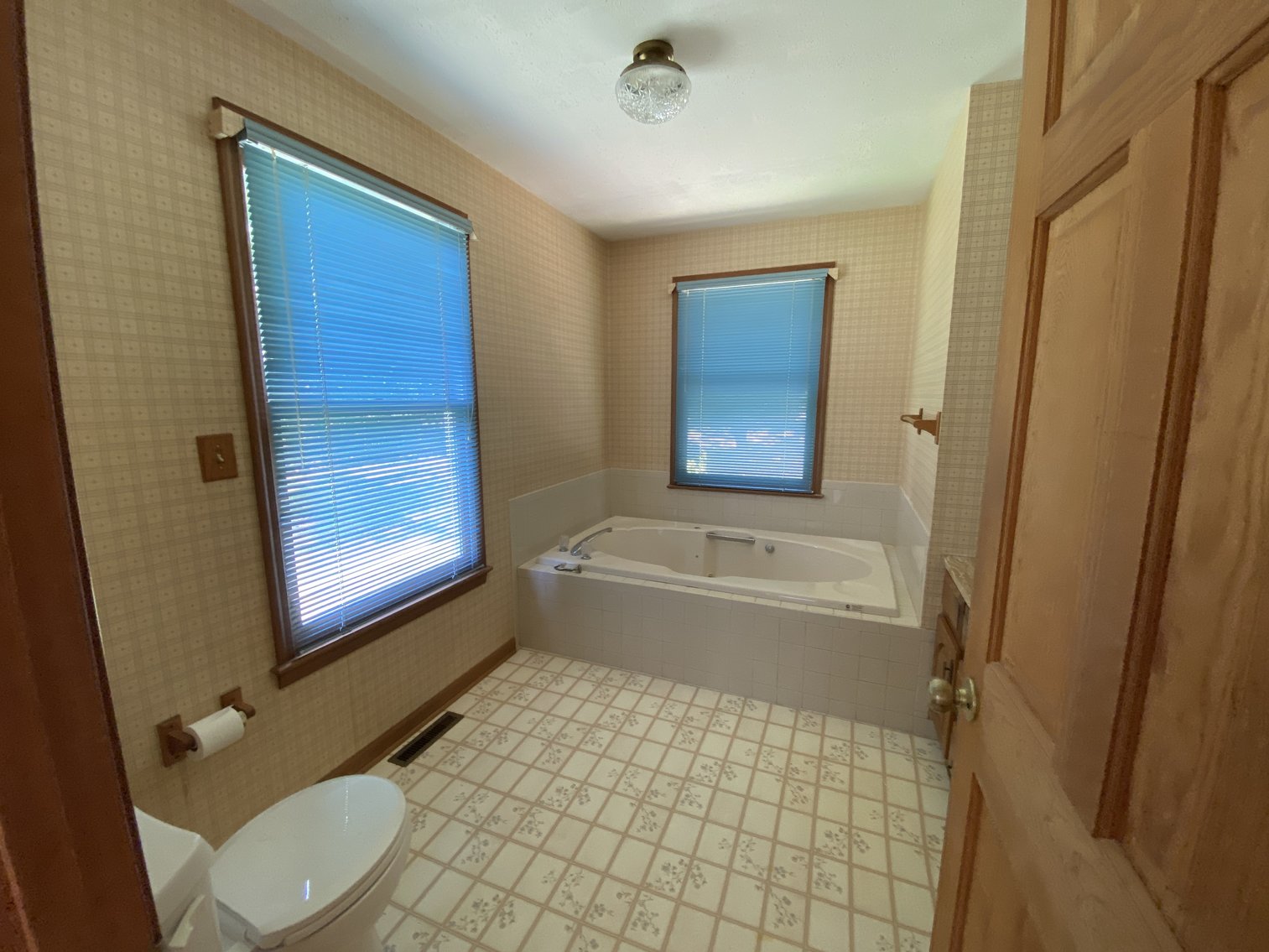 Image for 4 BR/4 BA Home on 29.1 +/- Acres in Orange County, VA--SELLS to the HIGHEST BIDDER!!