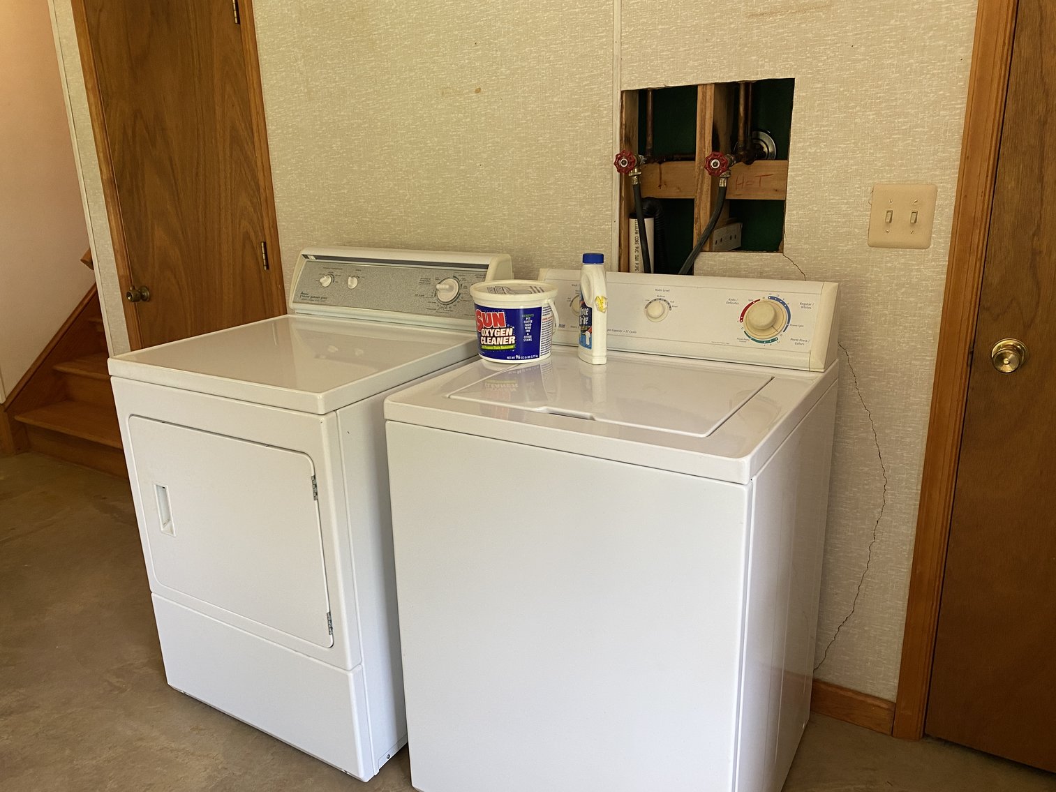 Image for 4 BR/4 BA Home on 29.1 +/- Acres in Orange County, VA--SELLS to the HIGHEST BIDDER!!