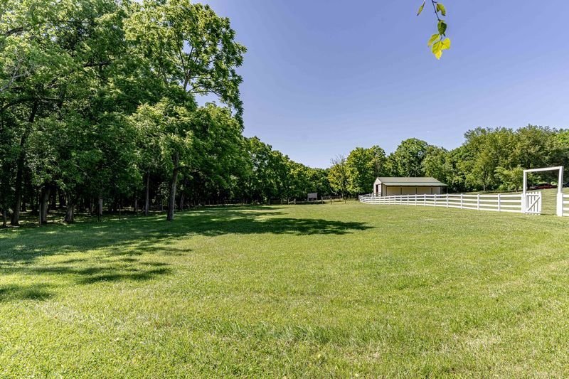 Image for Real Estate Auction – 5 Acres, 4 Bdr. Home, 4 Stall Horse Barn, Pond, Creek, Near Broad Run and Turkey Run Parks