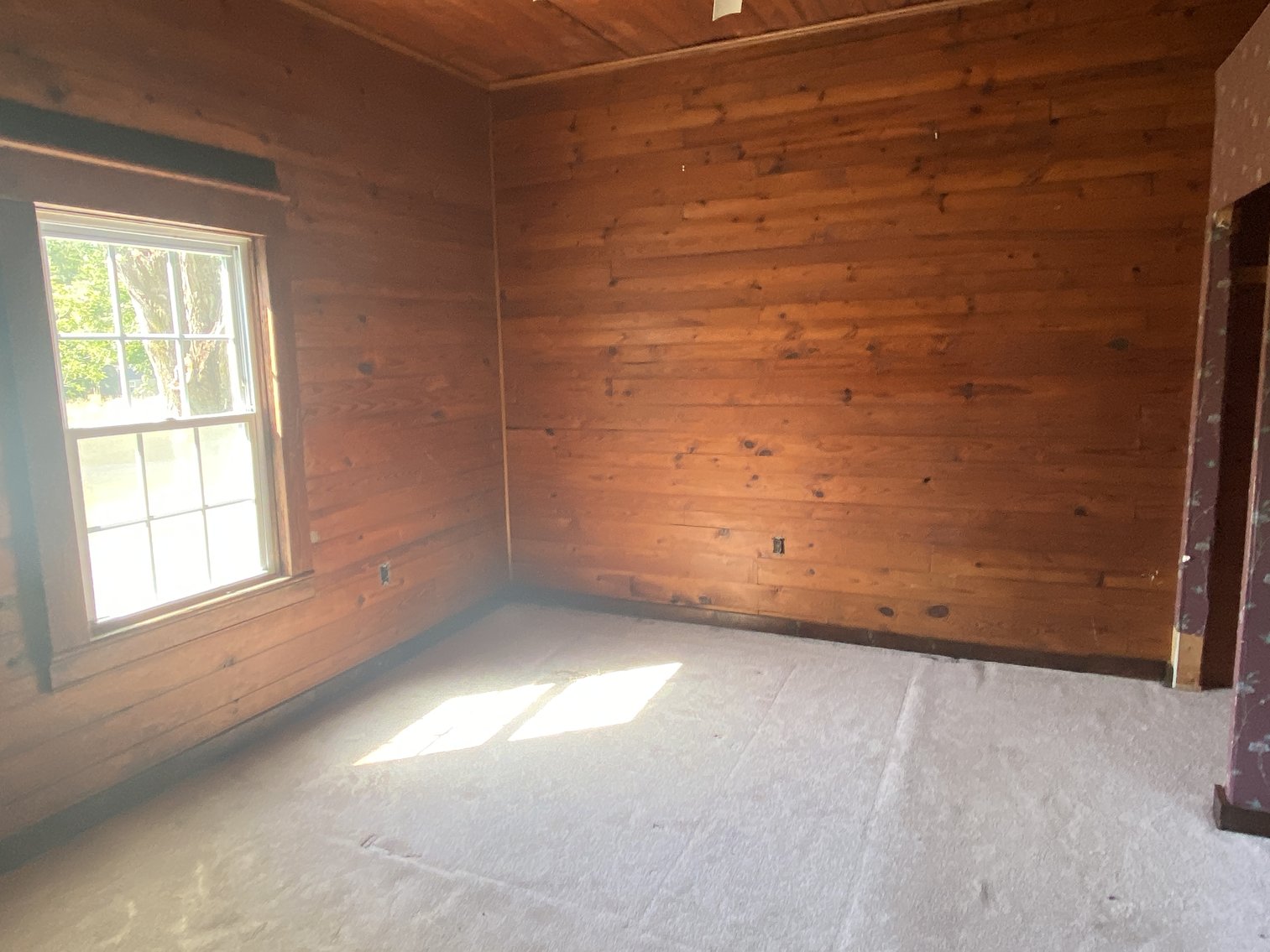 Image for Chesterfield Residential Renovation/Redevelopment Opportunity - 1 BR / 1 BA Single Family Home – 1 AC Lot Near Pocahontas State Park & Lake Chesdin – 9707 Cattail Rd., Chesterfield, VA 23838