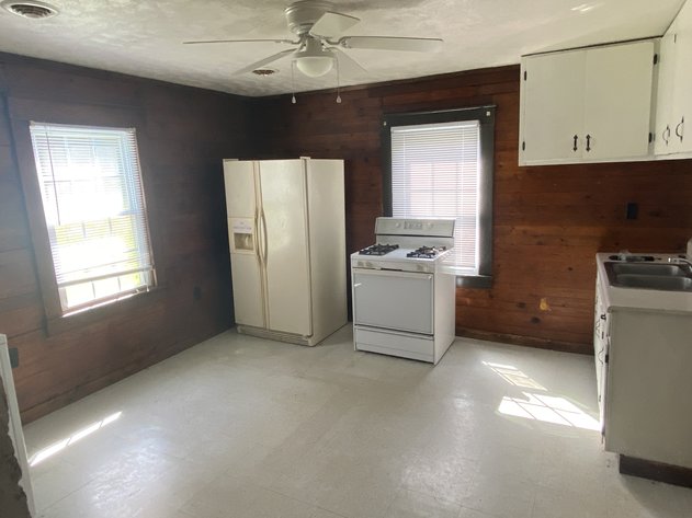 Image for Chesterfield Residential Renovation/Redevelopment Opportunity - 1 BR / 1 BA Single Family Home – 1 AC Lot Near Pocahontas State Park & Lake Chesdin – 9707 Cattail Rd., Chesterfield, VA 23838