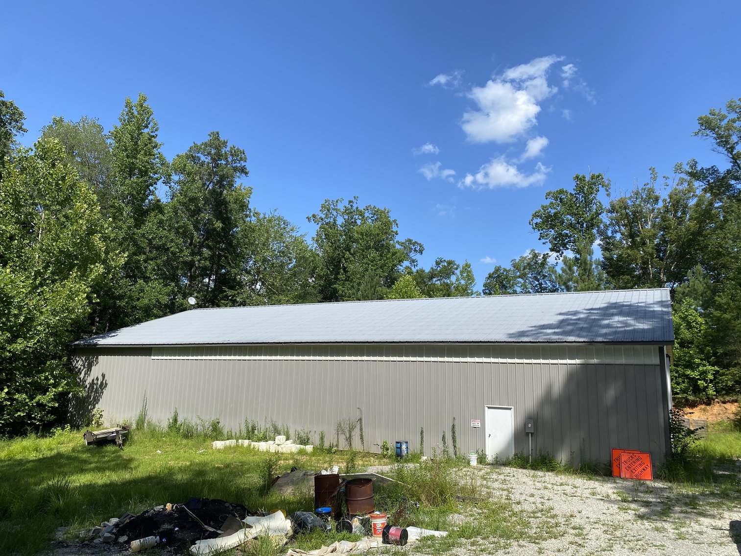 Image for 9+/- ACRES - 5,400 SF Warehouse/Garage - Powhatan County - Convenient Location, Private Setting - 1187 Bradbury Rd. Powhatan, VA 23120