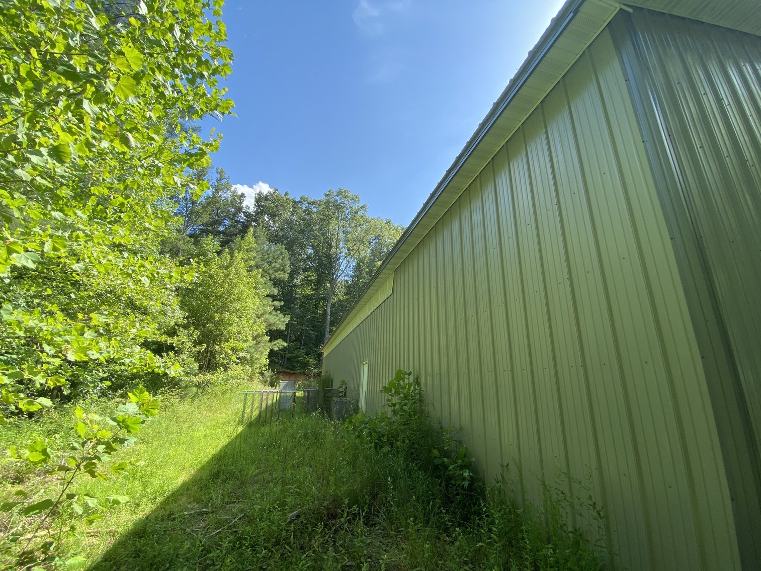 Image for 9+/- ACRES - 5,400 SF Warehouse/Garage - Powhatan County - Convenient Location, Private Setting - 1187 Bradbury Rd. Powhatan, VA 23120