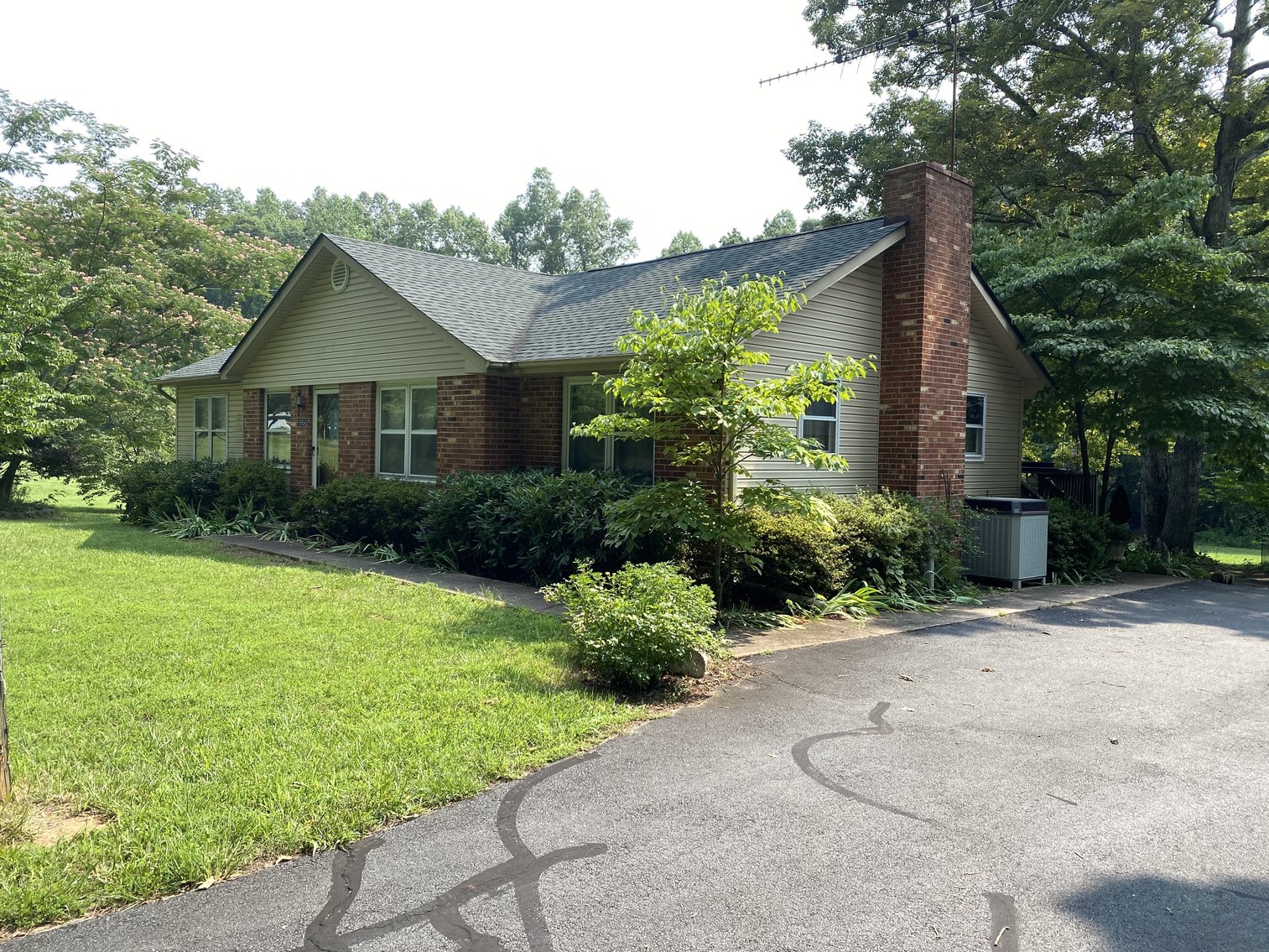 Image for 3 BR/2 BA Home on 4.38 +/- Acres w/2 Quality Workshop/Garages in Orange County, VA--SELLS to the HIGHEST BIDDER!!