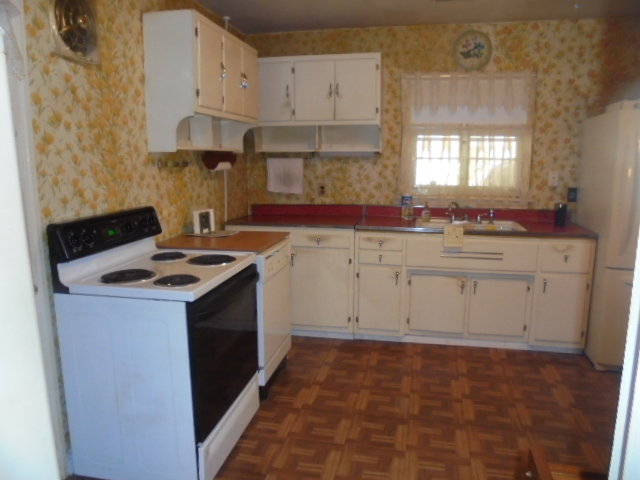 Image for REAL ESTATE  (UNDER CONTRACT) & ESTATE PERSONAL PROPERTY